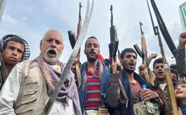 “تخبط وارتباك”…ميليشيا الحوثي تعتزم تشكيل حكومة جديدة