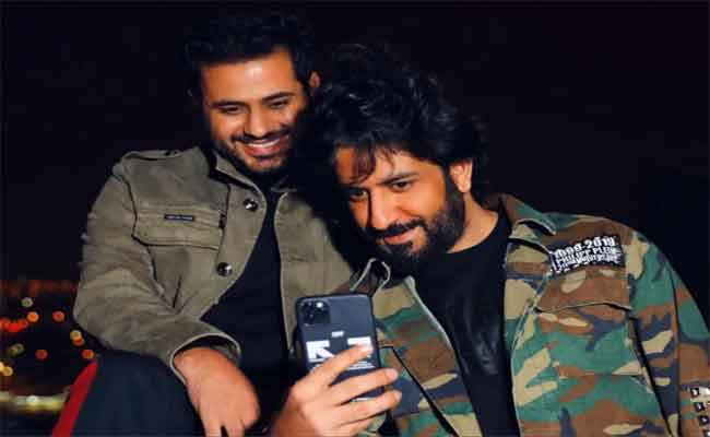 قبل مشاركتهما في فعل ماضي…كيف كان شكل التعاون الفني بين الشقيقين محمود وعبد الله بوشهري؟