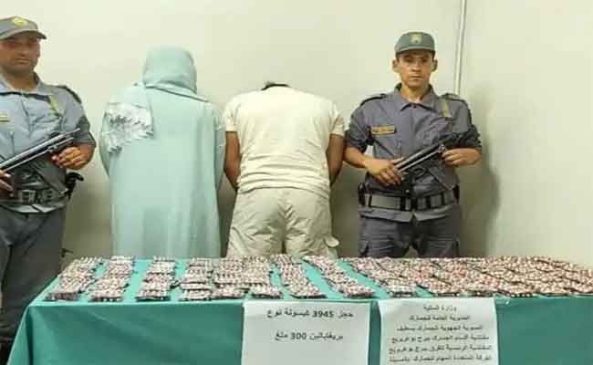 إحباط محاولة تهريب 3945 كبسولة مهلوسة و2364 وحدة خمر بالمسيلة