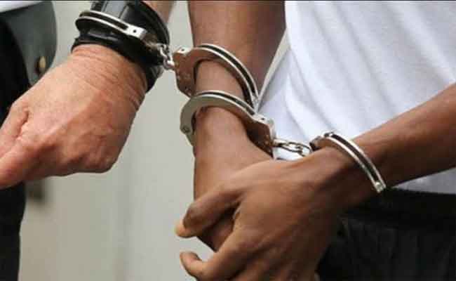 الإطاحة بشخصين يحترفان ترويج المؤثرات العقلية على دراجة نارية بسطيف