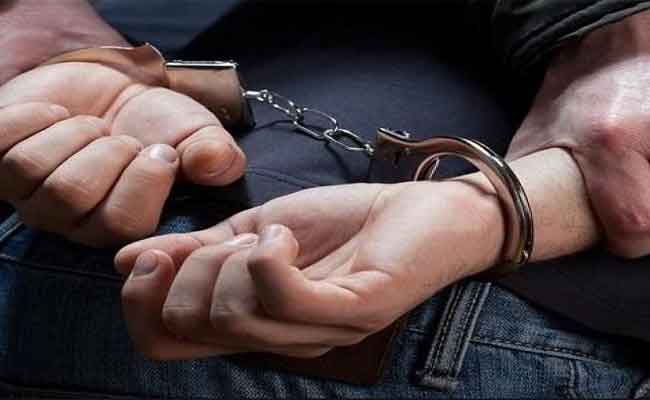 تفكيك شبكة إجرامية تحترف السطو المسلح والسرقة بأم البواقي 