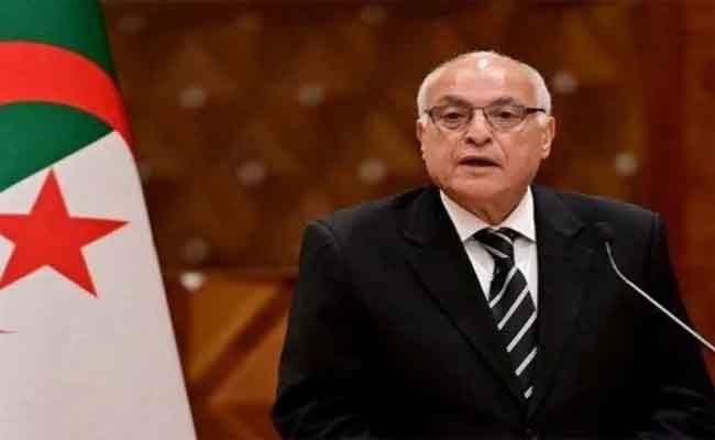 عطاف يحل بالصين للمشاركة في أشغال الدورة التاسعة لمنتدى التعاون الإفريقي الصيني