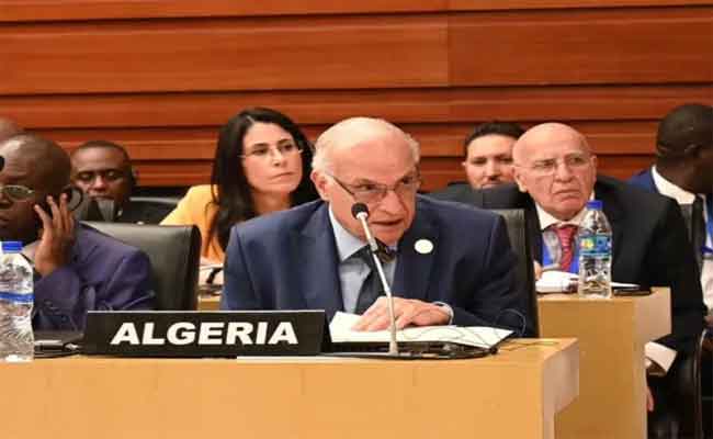 مشاركة عطاف في الدورة التاسعة لمنتدى التعاون الإفريقي الصيني في بكين