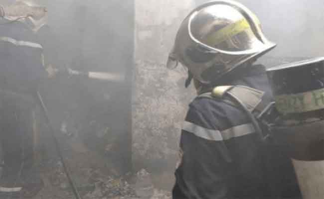 نشوب حريق داخل مستودع لتخزين التمور في ليوة ببسكرة