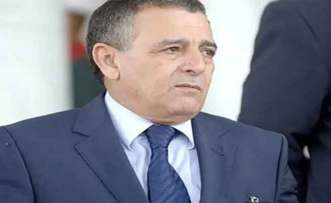 وزير الصناعة الأسبق بوشارب يستنجد بفرنسا وبرفض تسليمه إلى الجزائر