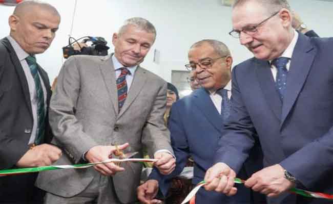 عون يؤكد أن لقاحات الأطفال موجودة وليس هنالك ندرة