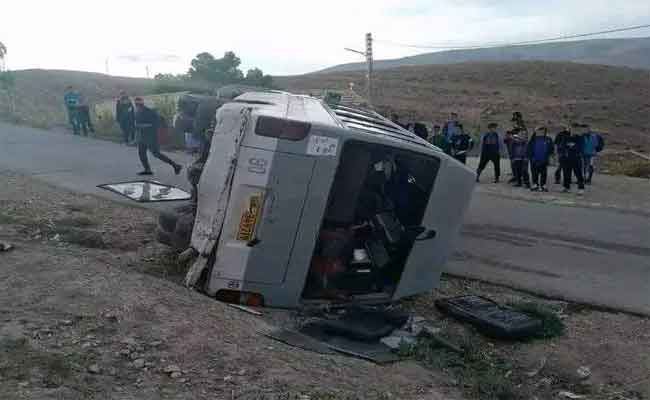 انقلاب حافلة للنقل المدرسي يخلف إصابة 29 طفلة بجروح متفاوتة بسطيف