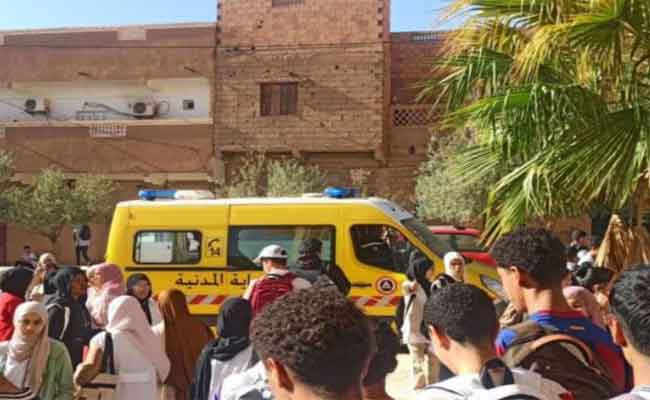 كارثة بيئية تلاحق ثانوية الشيخ أحمد قصيبة بالأغواط