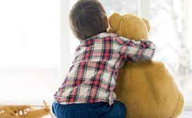 لماذا يمتلك الأطفال أصدقاء خياليين وهل يجب أن أقلق بشأنهم؟