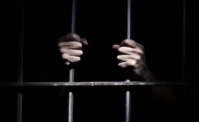 توقيف سبعيني تورط في بيع عقار لـ 6 أشخاص سلب منهم مليار و350 مليون