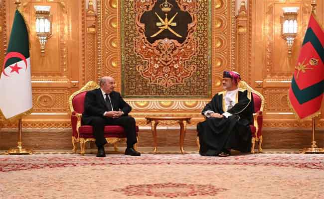 تتويج زيارة تبون لسلطنة عمان ببيان مشترك