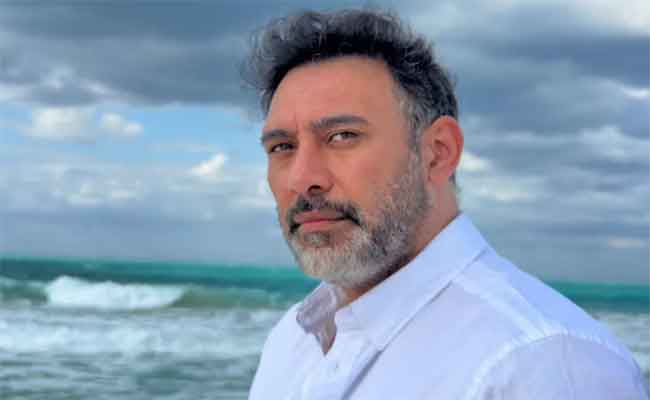 عمرو مصطفى يطالب باحترام اختياراته…ما القصة؟