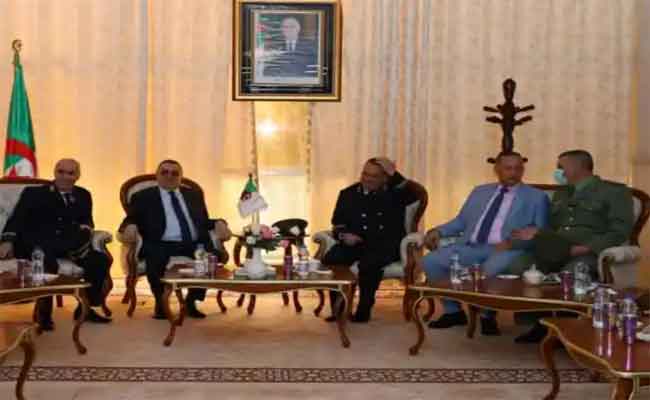 إشراف مراد على مراسم تنصيب الوالي الجديد لتبسة