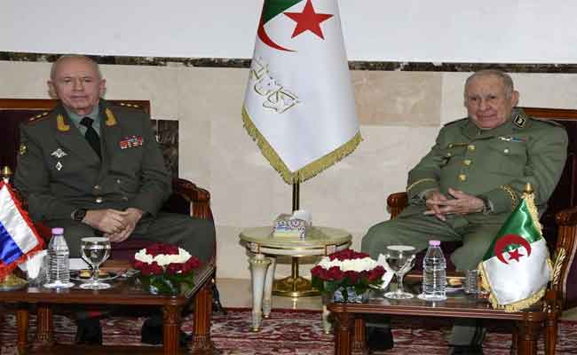 استقبال شنڨريحة نائب وزير الدفاع الروسي