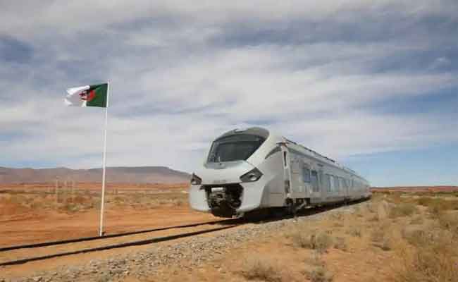 اتفاق على استحداث لجنة لمتابعة تجسيد برنامج تهيئة شبكة السكة الحديدية