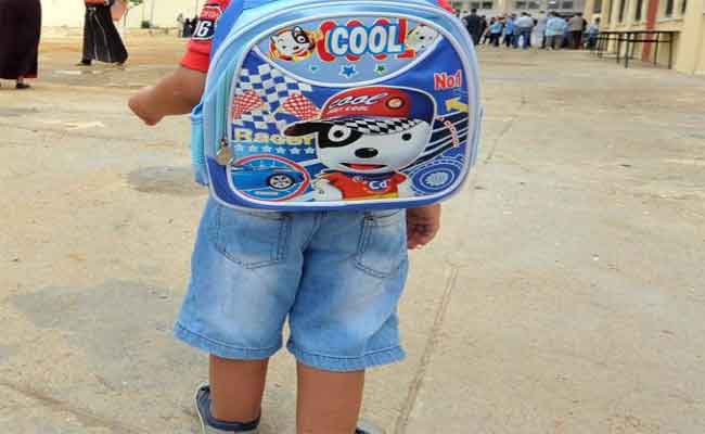 رسوب 4 تلاميذ نجحوا في السنة الأولى ابتدائي بباتنة بسبب “خطأ إداري” والأولياء غاضبون