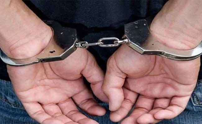 سرقة حاسوب من داخل إقامة جامعية يجر طالبا للحبس ببجاية