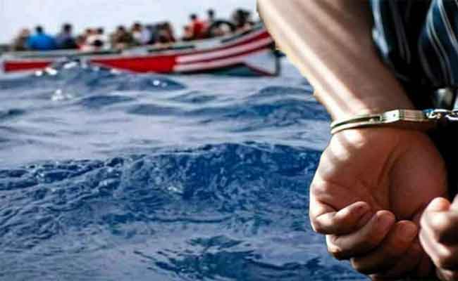 تفكيك شبكة إجرامية تحترف تنظيم الهجرة السرية بسيدي بلعباس