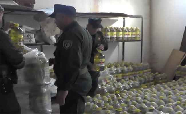 توقيف ستيني متلبسا بكميات معتبرة من الزيت والسميد لاستعمالها في تغذية الدواجن بعين الدفلى