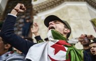 هل يعود الحراك بسبب طوابير القهوة التي تعدل مزاج الجزائريين المتعكر