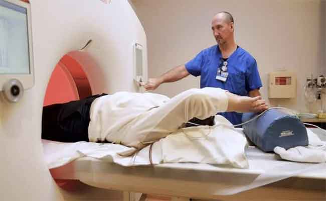 فحص الكالسيوم التاجي يكشف خطر التعرض لأمراض القلب والسكتة الدماغية