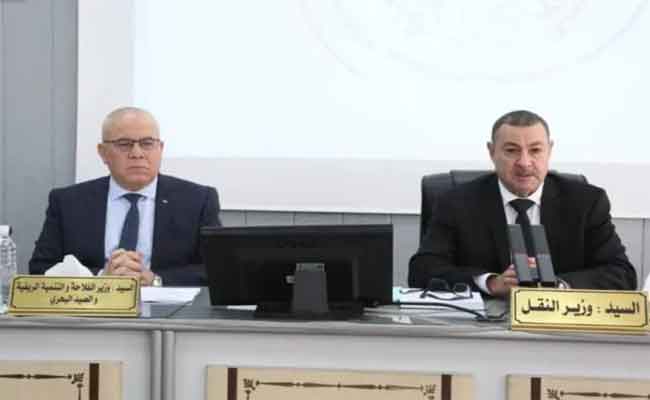 اتفاق بين وزارتي الفلاحة والنقل لتشكيل فريق عمل مشترك لترقية أداء موانئ الصيد البحري