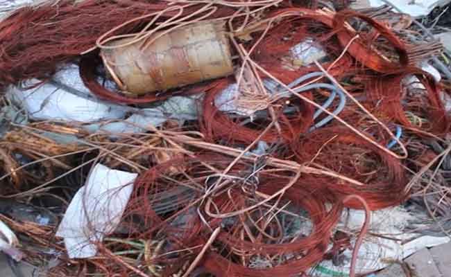 الإطاحة بشبكة إجرامية تحترف سرقة الكوابل النحاسية والمحولات الكهربائية بعين الدفلى