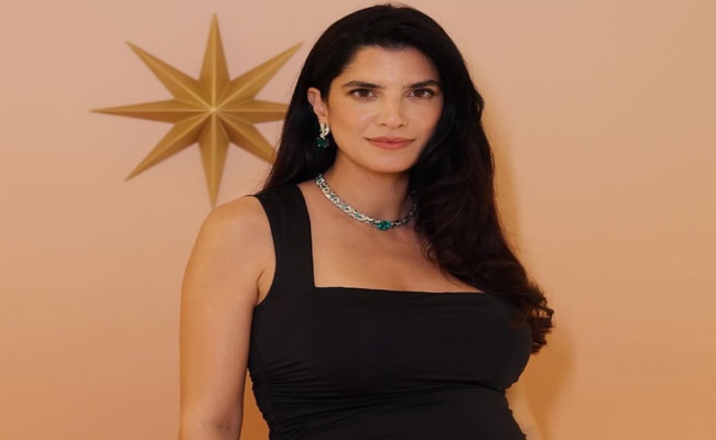 كارمن بصيبص ترزق بطفلها الأول…