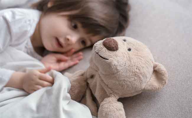 هل من الطبيعي أن يكون لدى الأطفال أصدقاء وهميون؟