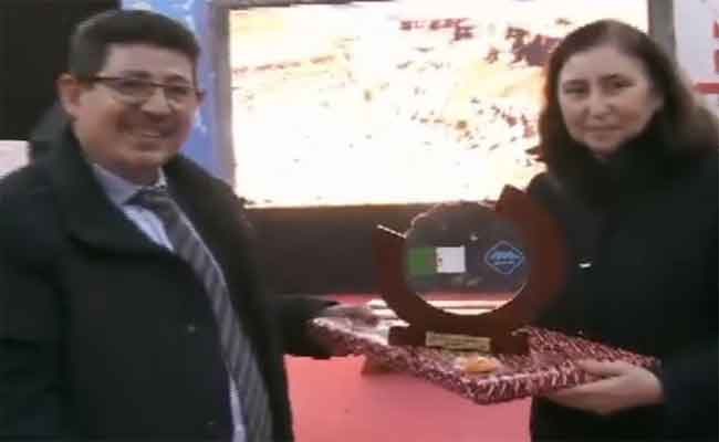 وزيرة التجهيز والإسكان التونسية تقوم بزيارة ميدانية لعدد من المشاريع بالعاصمة