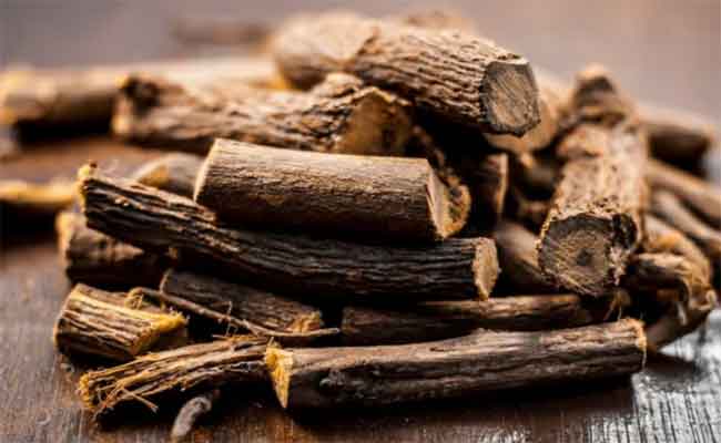 فوائد عرق السوس للنساء عديدة أبرزها خسارة الوزن وفق طبيبة….