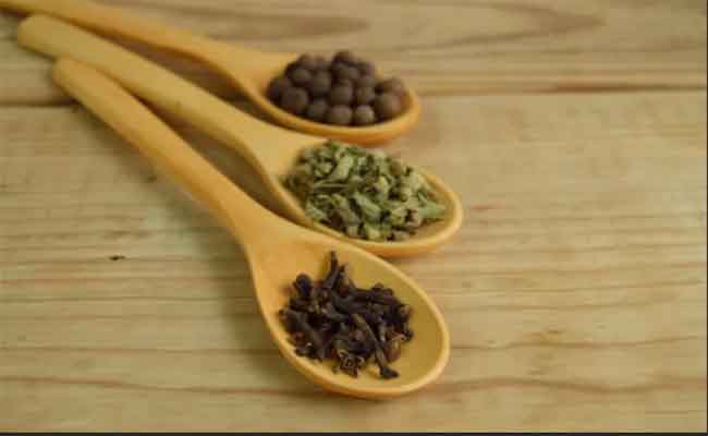 أضرار القرنفل للنساء…اقرئي جيداً قبل استهلاك هذا التابل