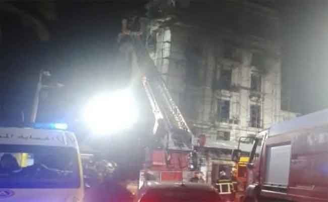 حريق شقة بالجزائر الوسطى يخلف 5 مصابين