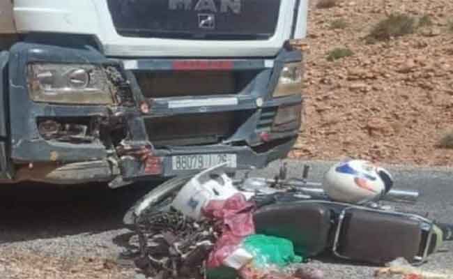 اصطدام دراجة نارية مع شاحنة يخلف مصرع شخصين بغرداية
