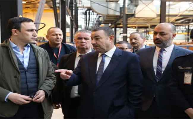 سعيود يصدر تعليماته لتسريع أشغال مشروع المقر الجديد للخطوط الجوية الجزائرية للتموين