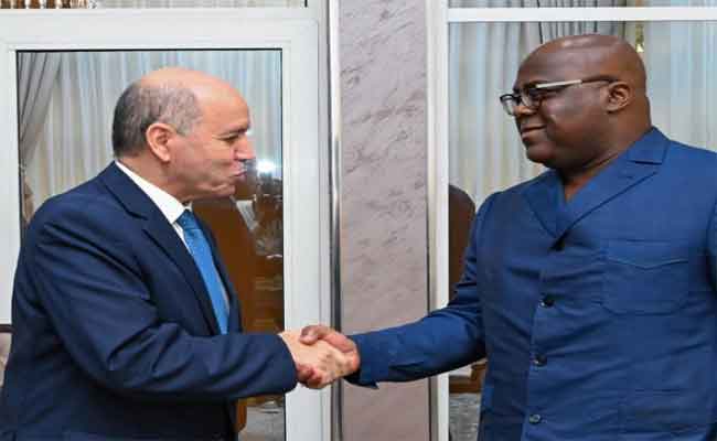 سايحي يسلم رسالة خطية من تبون إلى نظيره الكونغولي