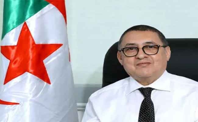 مراد يجري محادثات مع نظيره الإسباني