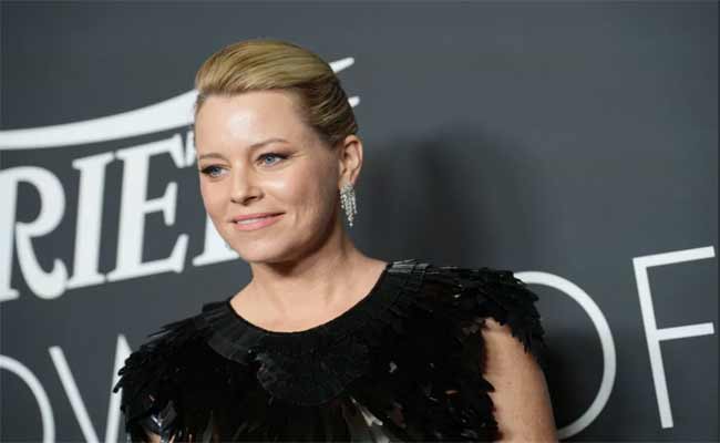 إليزابيث بانكس في يوم ميلادها الـ51…مسيرة فنية بدأت بدعم والديها