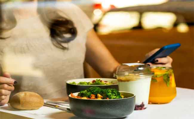 كيف تفقدين الوزن بطريقة صحية من دون حرمان؟ اختصاصية تغذية تجيبكِ