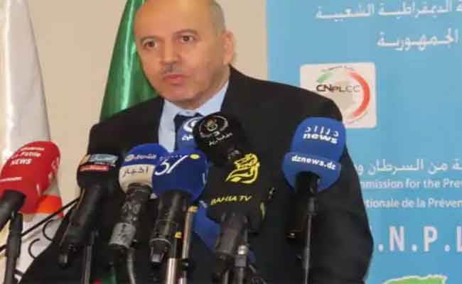 إشراف سايحي على مراسيم تنصيب اللجان الفرعية الموضوعاتية للجنة الوطنية للوقاية من السرطان ومكافحته