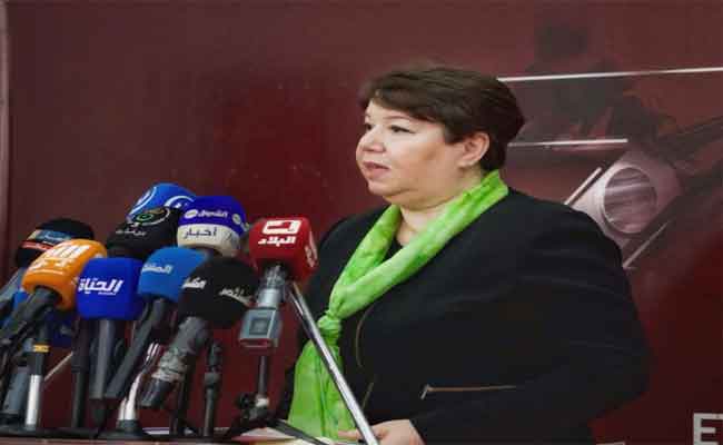 طافر تؤكد أن المشاريع المنجمية ستساهم في توفير المواد الأولية وتقليل الاستيراد