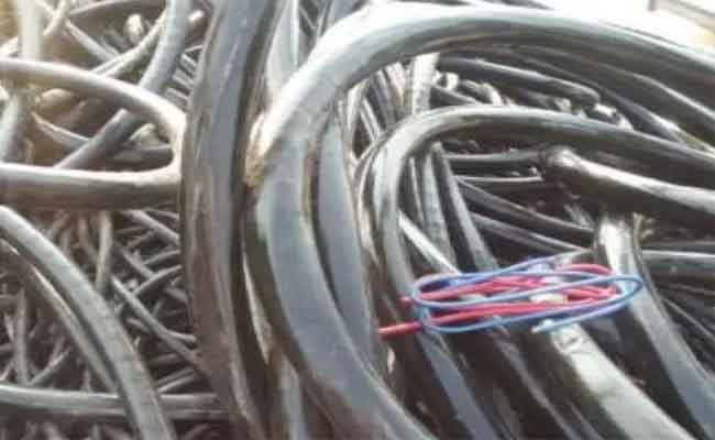 توقيف 28 شخصا تورطوا في سرقة الكوابل  بالبليدة