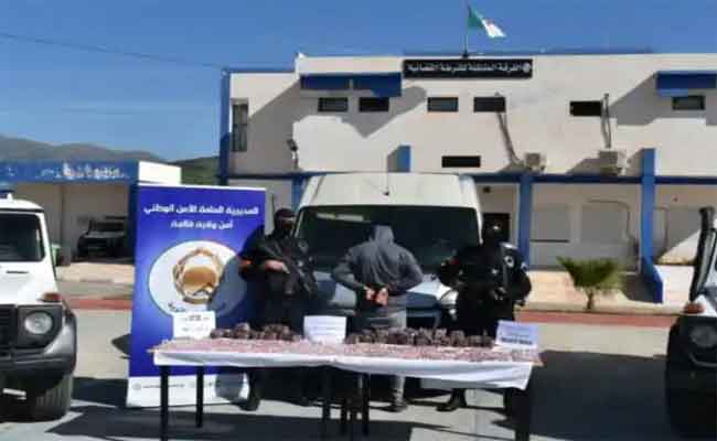 توقيف ثلاثيني متلبسا بـ9730 كبسولة من المؤثرات العقلية بقالمة