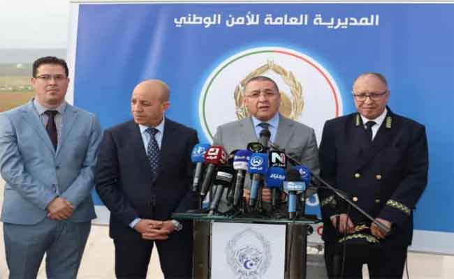 إشراف مراد على الإطلاق الرسمي للمنصة الرقمية للشرطة