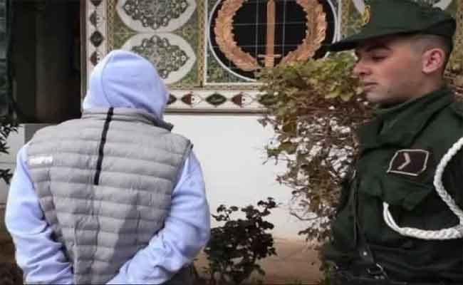 الإطاحة بامرأة تمارس مهنة الطب بدون شهادة أو رخصة في بئر مراد رايس