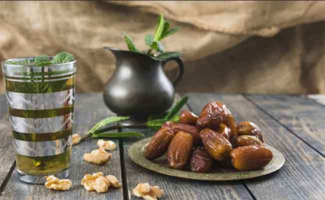 كيف تحصلين على الطاقة والنشاط خلال رمضان؟ طبيبة تغذية تُجيب