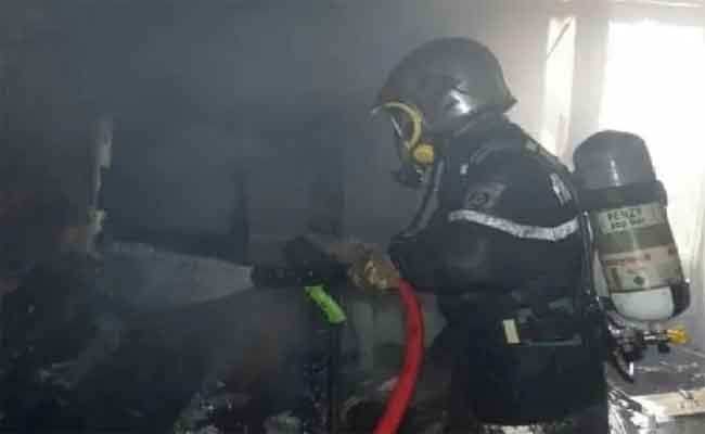 نشوب حريق مهول بمستودع لتوزيع الخضر والفواكه بقسنطينة