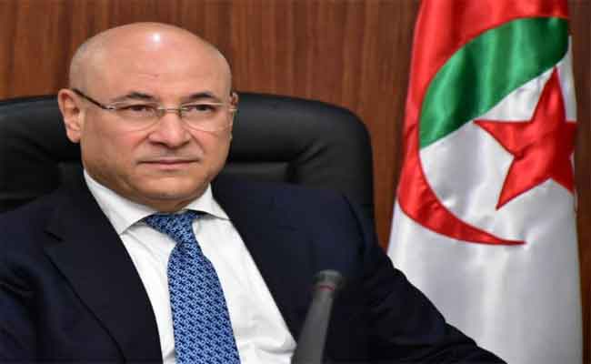 زيتوني يكشف عن إطلاق تطبيق رقمي يوفر للمواطنين معلومات دقيقة حول مداومة التجار في عطلة العيد