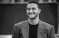 أحمد مالك يلحق بـ ريهام عبد الغفور ويفوز بجائزة هيباتيا الذهبية