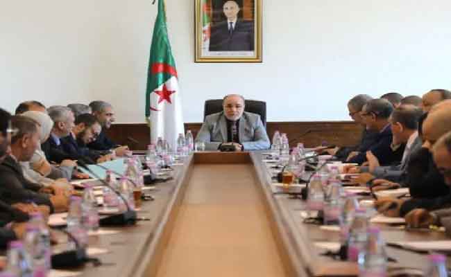 إشراف بلمهدي على لقاء توجيهي مع مؤطري بعثة الحج الجزائرية بمختلف مكاتبها تحضيرا لموسم الحج